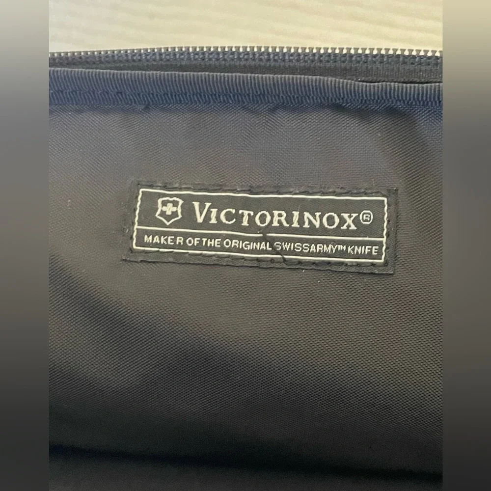 Victorinox laptop briefcase